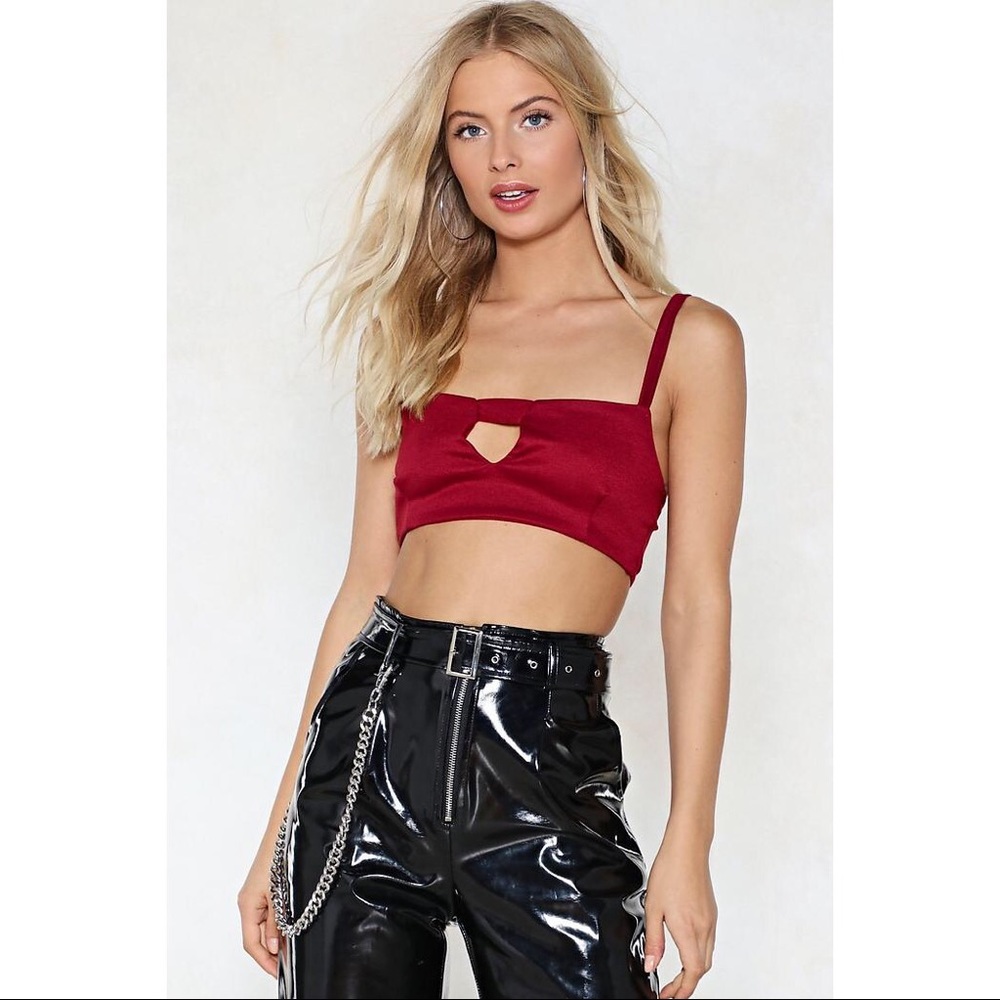 [nasty gal] • [figure it cutout bra top]